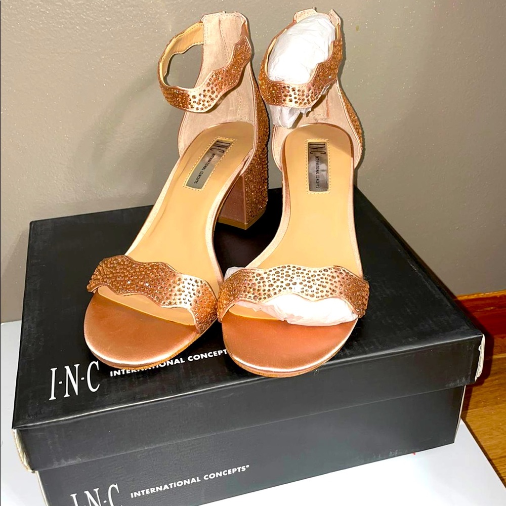 Women shoes